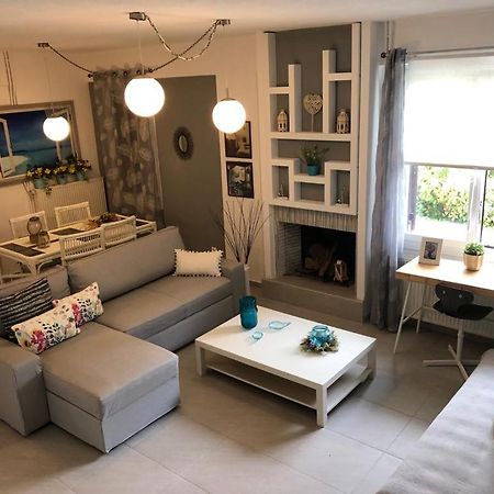 Sofia'S Pearl Beachfront Maisonette Nea Kallikrateia Eksteriør billede